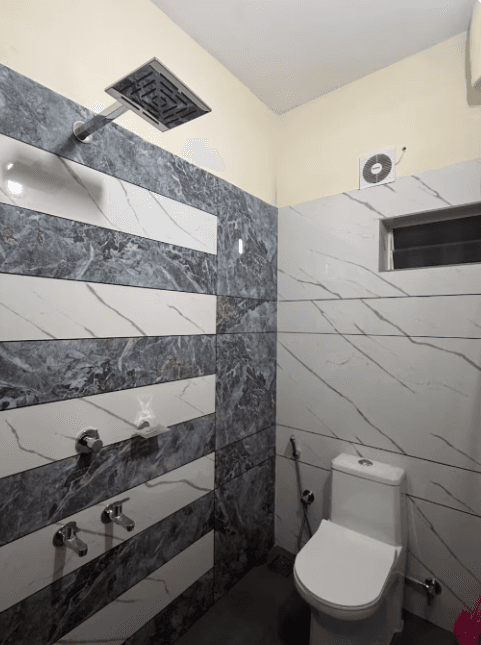 Bathroom 2 at Florants Residence